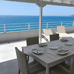 George's Sea View Penthouse Sarandë