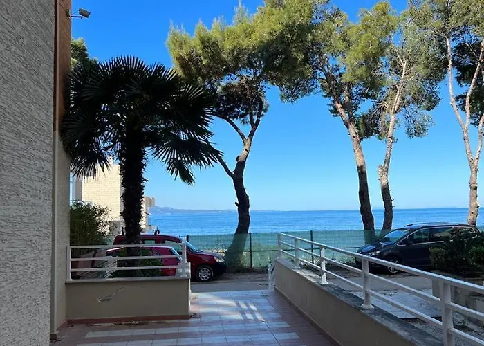 George's Sea View Penthouse 公寓 Sarandë