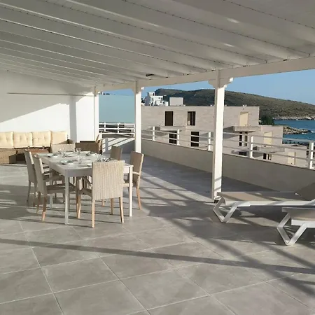George's Sea View Penthouse Apartment Sarande