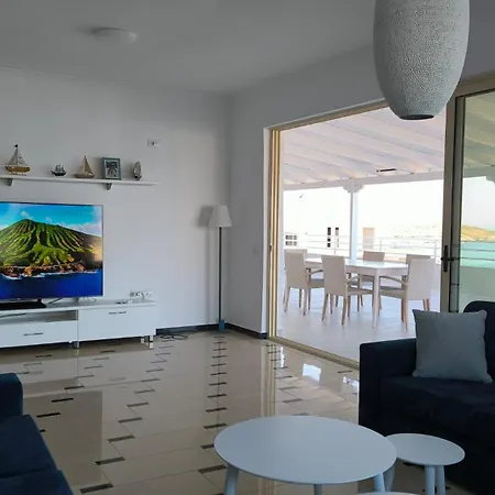 George's Sea View Penthouse *
