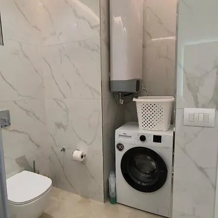 George's Sea View Penthouse * Саранда