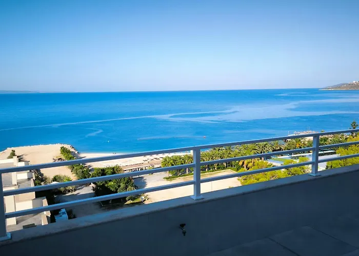 George's Sea View Penthouse Appartamento Sarandë